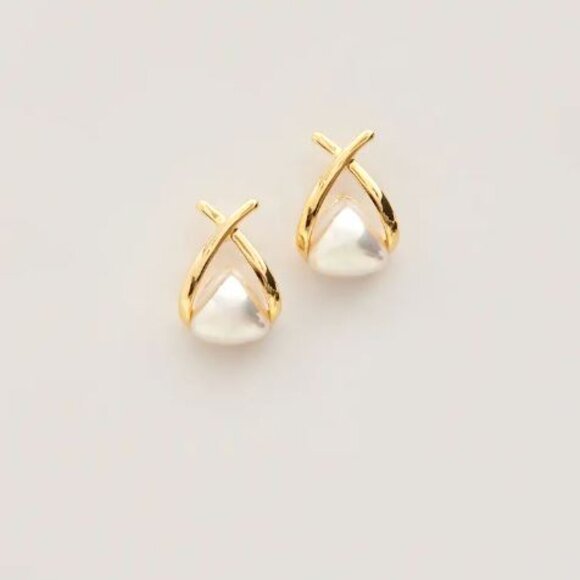 Love, Bonito Evie Pearl Earrings - Picture 3 of 3